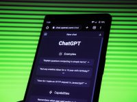 Евросоюз обязал Google дать ChatGPT и другим ИИ полный доступ к Android наравне с Gemini