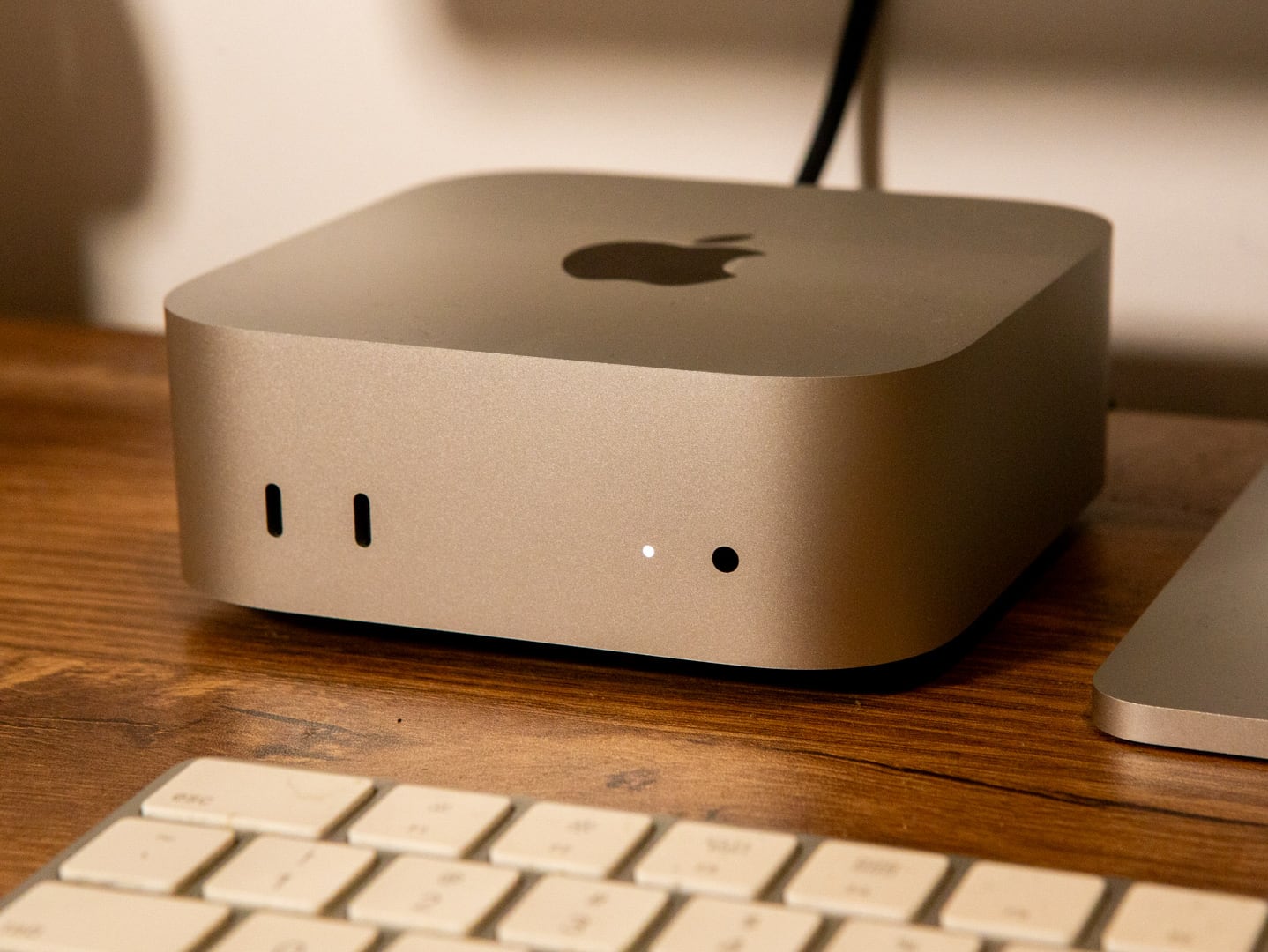 Apple бесплатно заменила некоторым покупателям Mac mini с M4 на M6 и сократила доставку на месяц