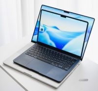 Пересел с гиганта MacBook Pro 16 на крошку Air 13. Все идеально, кроме одной железной подставы