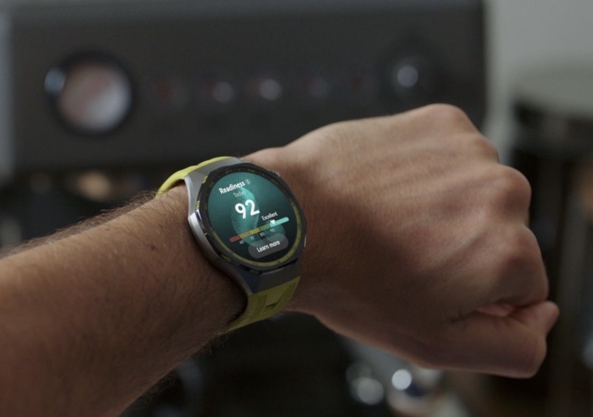 В России стартовали продажи смарт-часов Huawei Watch GT 7: титановый корпус и скидка на старте
