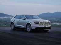 Bentley представила свой первый электрокар Torcal: роскошный кроссовер с запасом хода 600 км и разгоном за 2,9 секунды