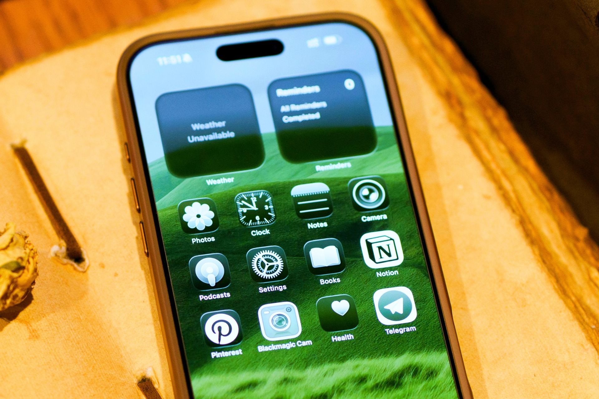 Apple выпустила iOS 26.6.2. Исправлена ошибка, которая мешала обновлять iPhone без Wi-Fi