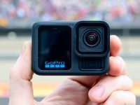 GoPro погрязла в долгах и оказалась на грани банкротства. Теперь её собираются купить за $285 млн, чтобы спасти