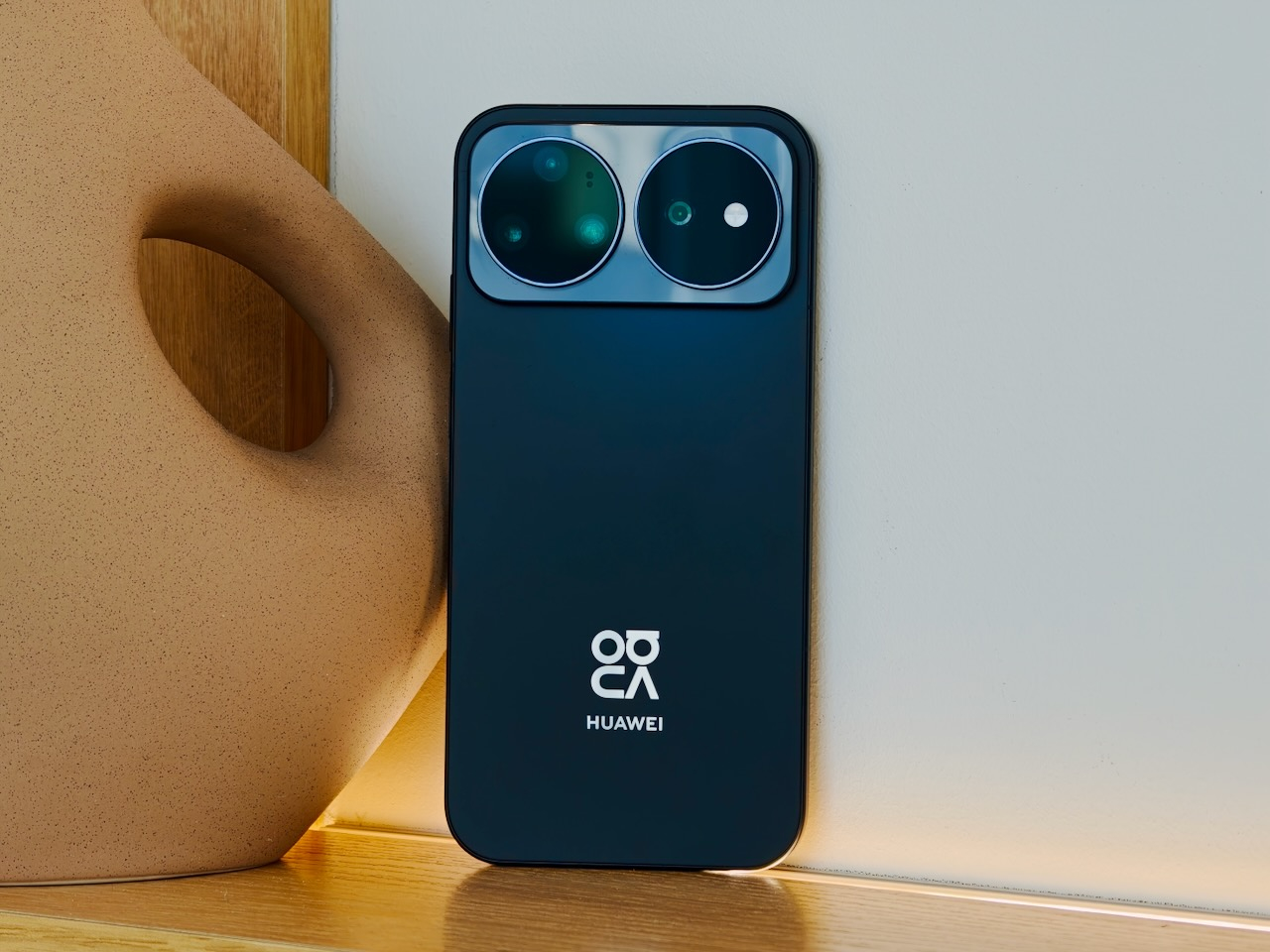 В России стартовали продажи смартфонов HUAWEI nova 16s с камерой 200 МП и наушников FreeBuds Neo