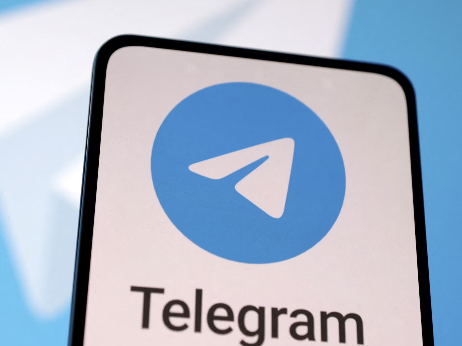 В Telegram скоро можно будет подключить ChatGPT и Claude для общения внутри мессенджера