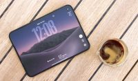 iPhone Duo подешевел на сером рынке в России на миллион рублей всего за один день